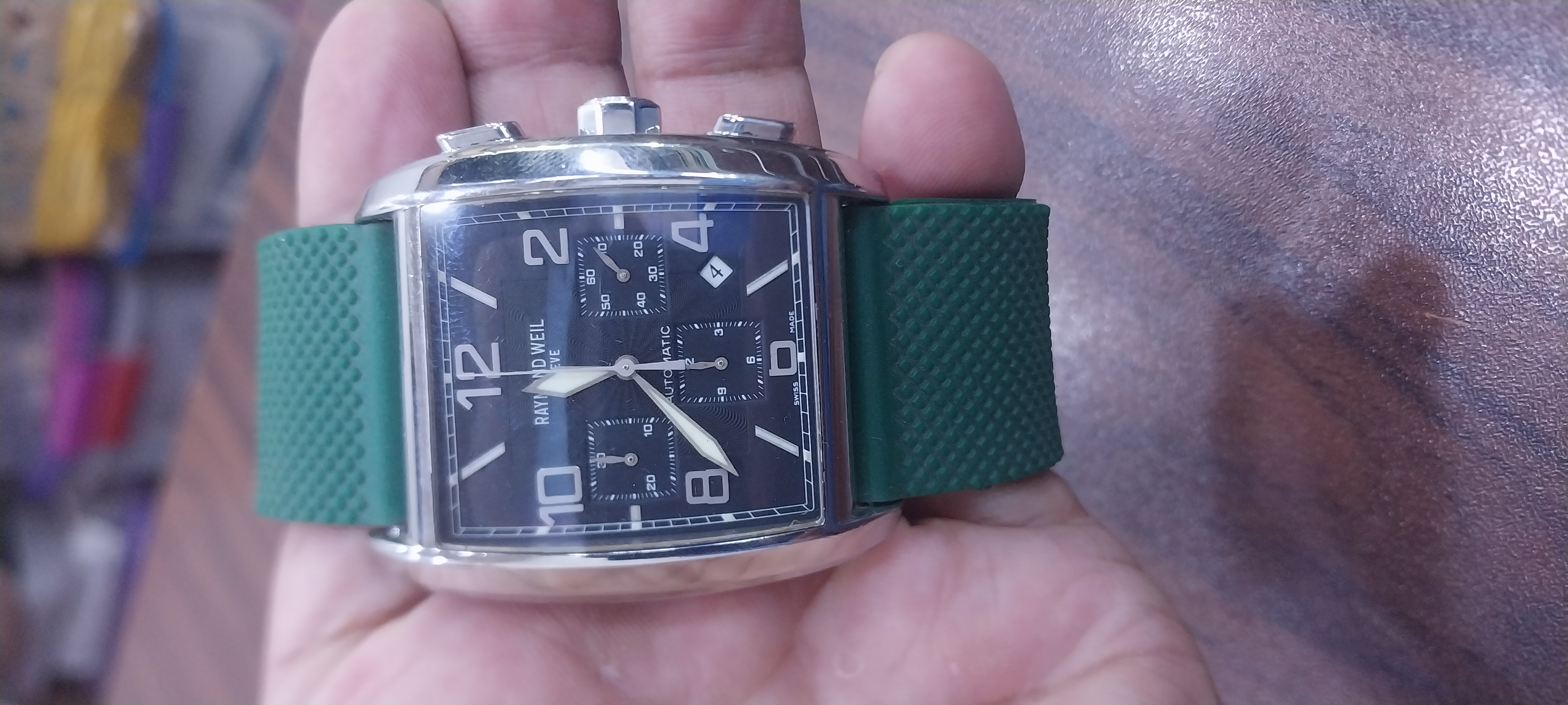 Raymond wheel automatic side view