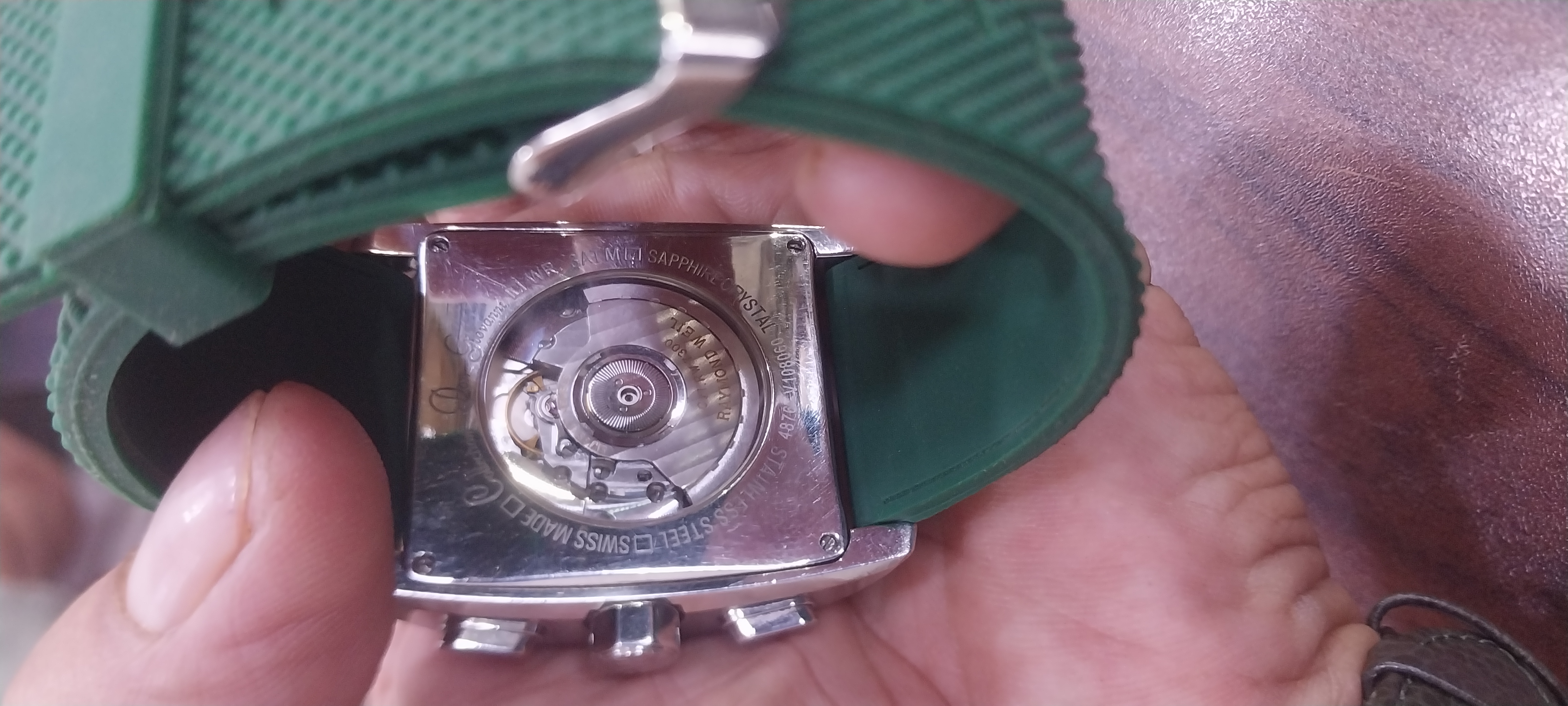 Raymond wheel automatic close up